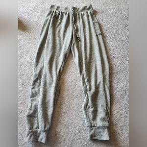 🧡4/$20 Bundle Select Items to Get Offer 🧡Light Green Joggers
